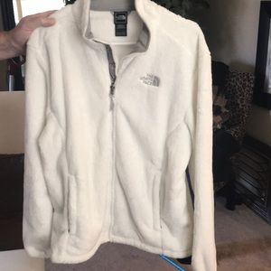 Super cozy Northface women’s zip jacket.